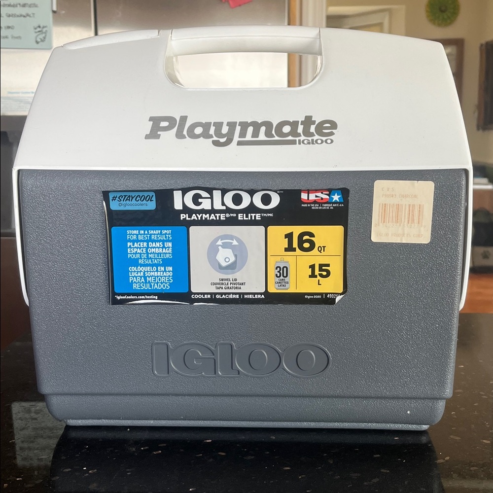 Igloo 16 Qt Playmate Elite Swivel Lid Cooler